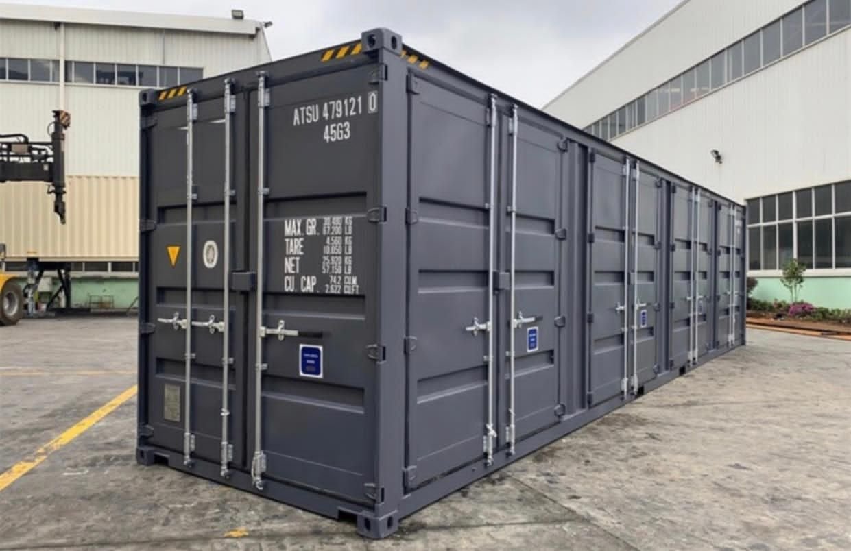 CONTENTOR DE 40 PÉS COM PORTA LATERAL